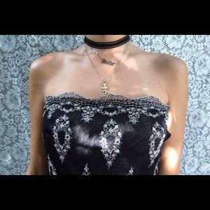 Gorgeous lace floral strapless dress